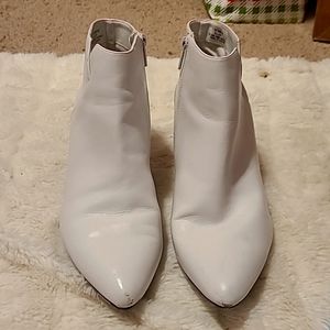Ankle type boots (used)